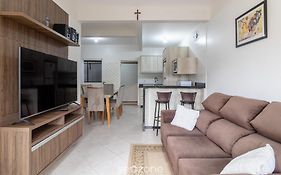 Sobrado 3Q c/ Churrasq. 700m da Praia RPP0678